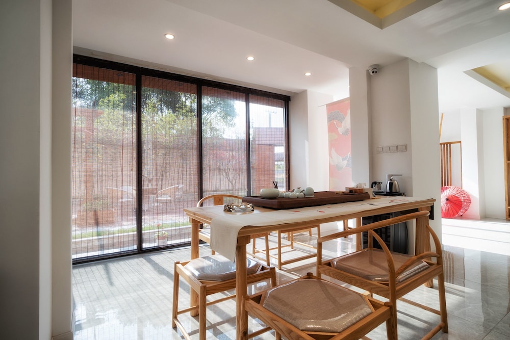 Yuanli Wafu Guesthouse