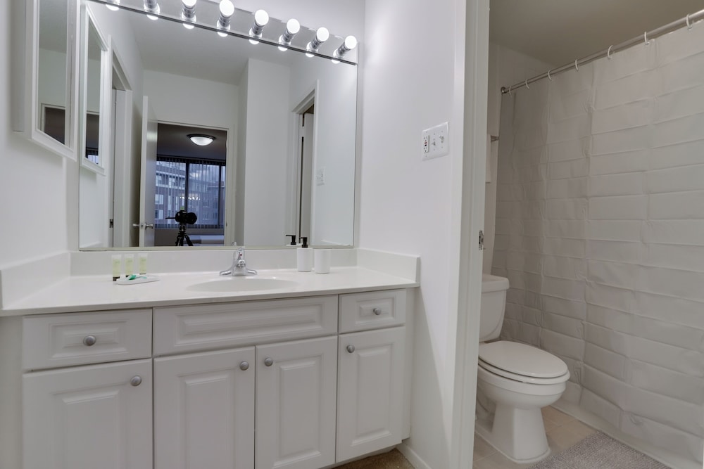 Prime Crystal City Apartments