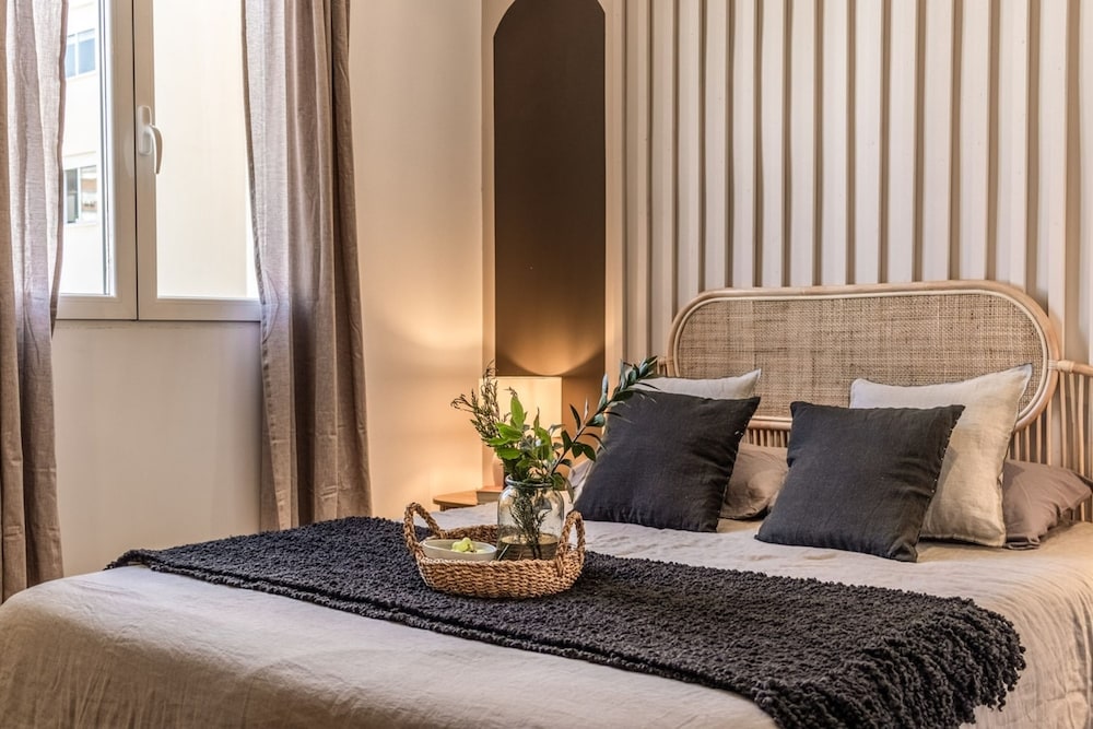 Pepe - 2 Bedrooms in Trafalgar