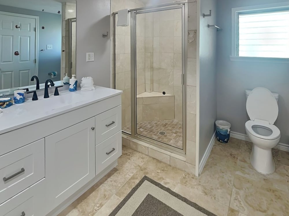 Ocean Oasis by Ryson Vacation Rentals