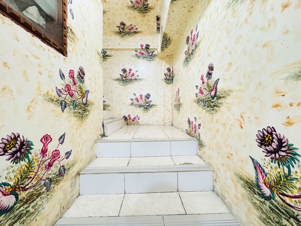 Tamastu House Sunter