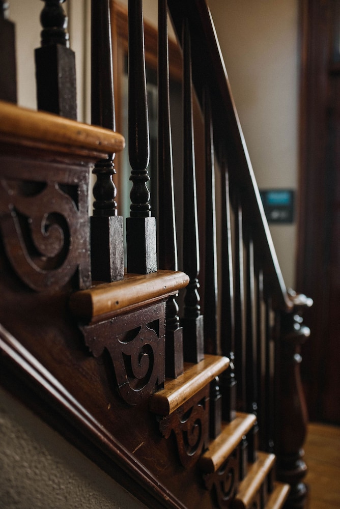 Iron Kettle Bed and Breakfast