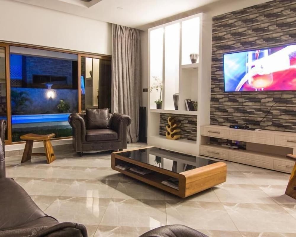 Stay.Plus Diani Luxurious Villa view 3