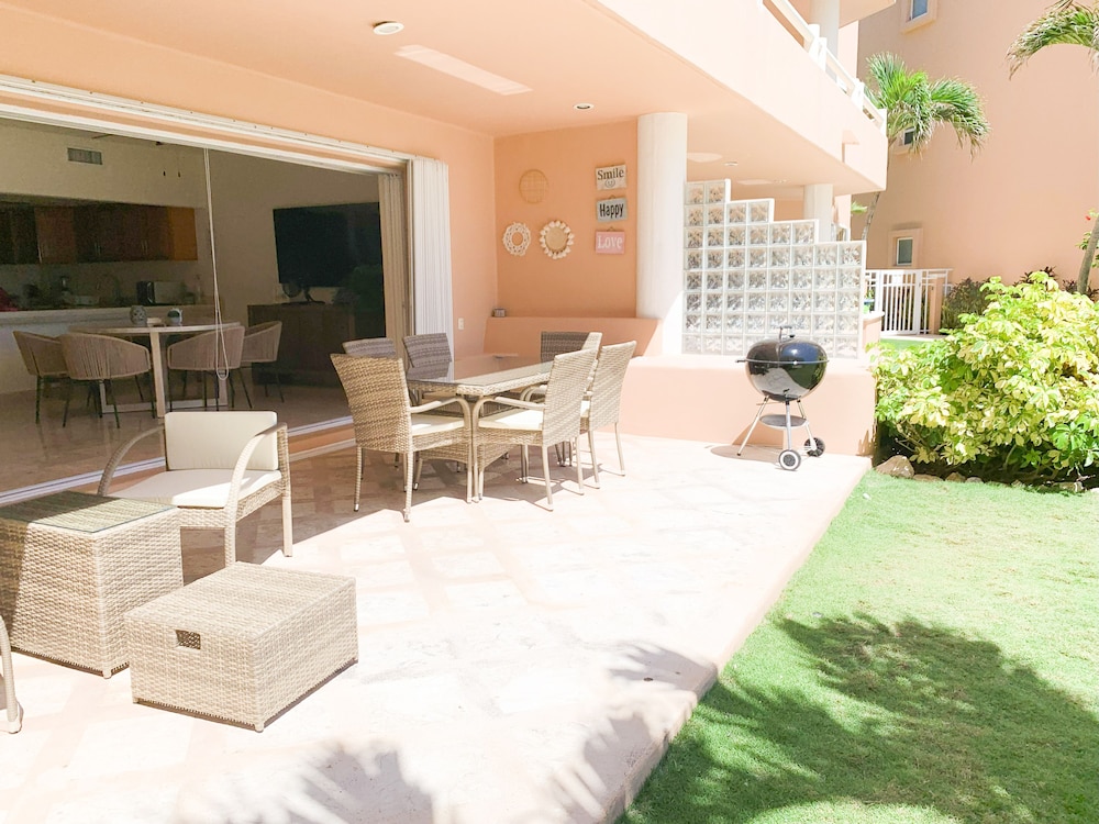 Beach Front Luxury condo