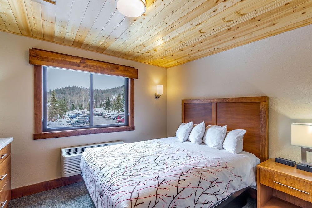 Eagle Ridge Resort at Lutsen Mountains
