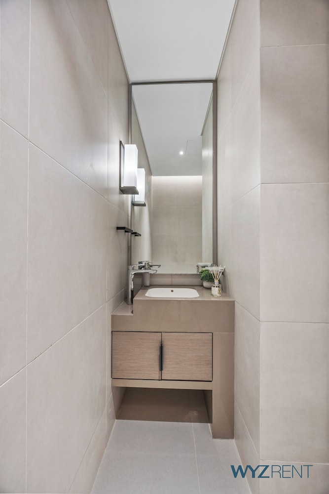 Luxury 1BR Address JBR Beachfront
