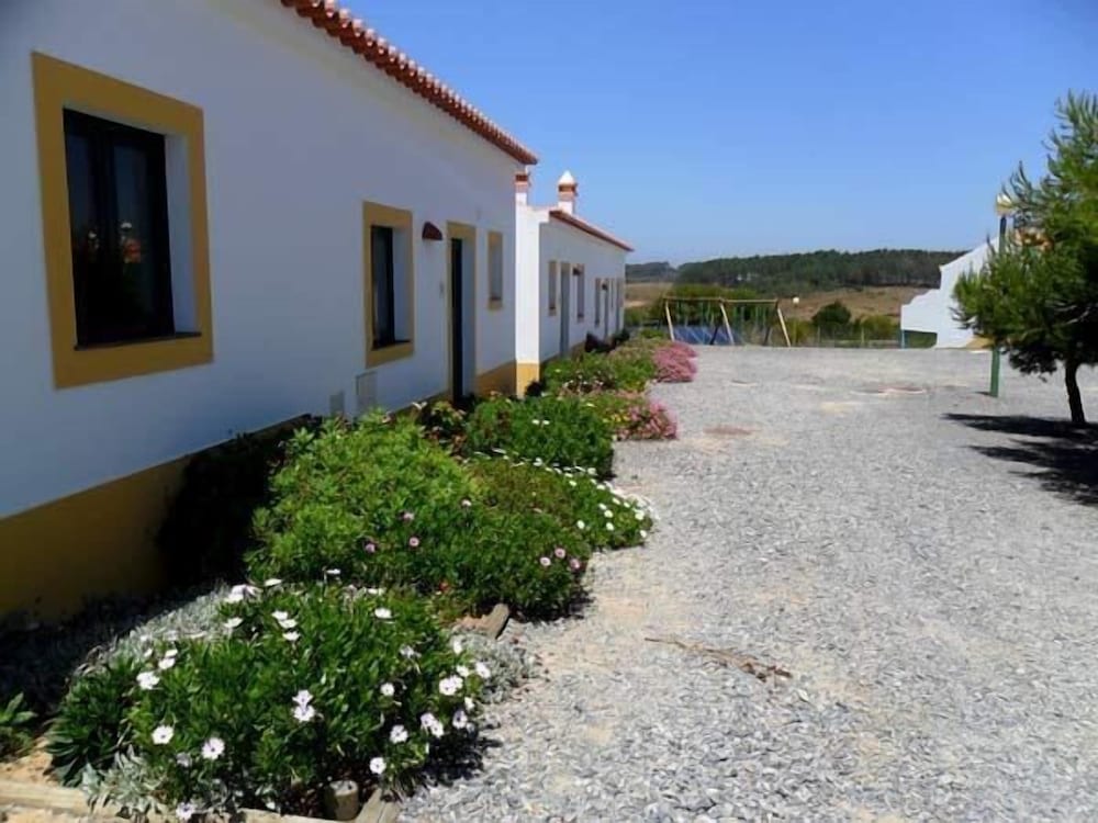 Monte Carvalhal da Rocha - Campground