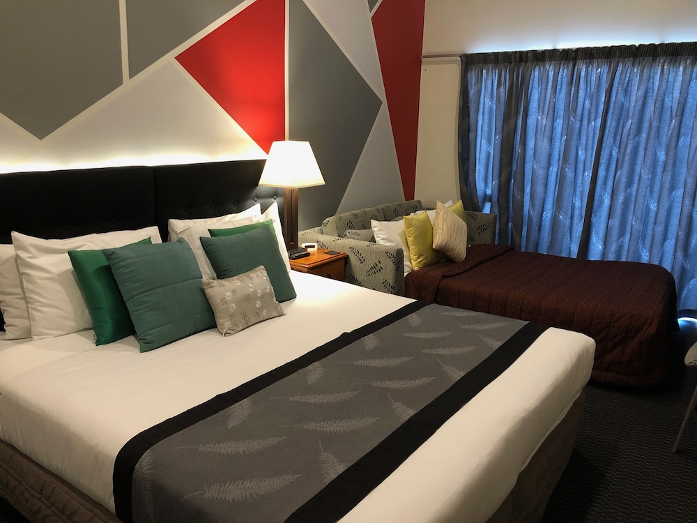 Silver Fern Lodge