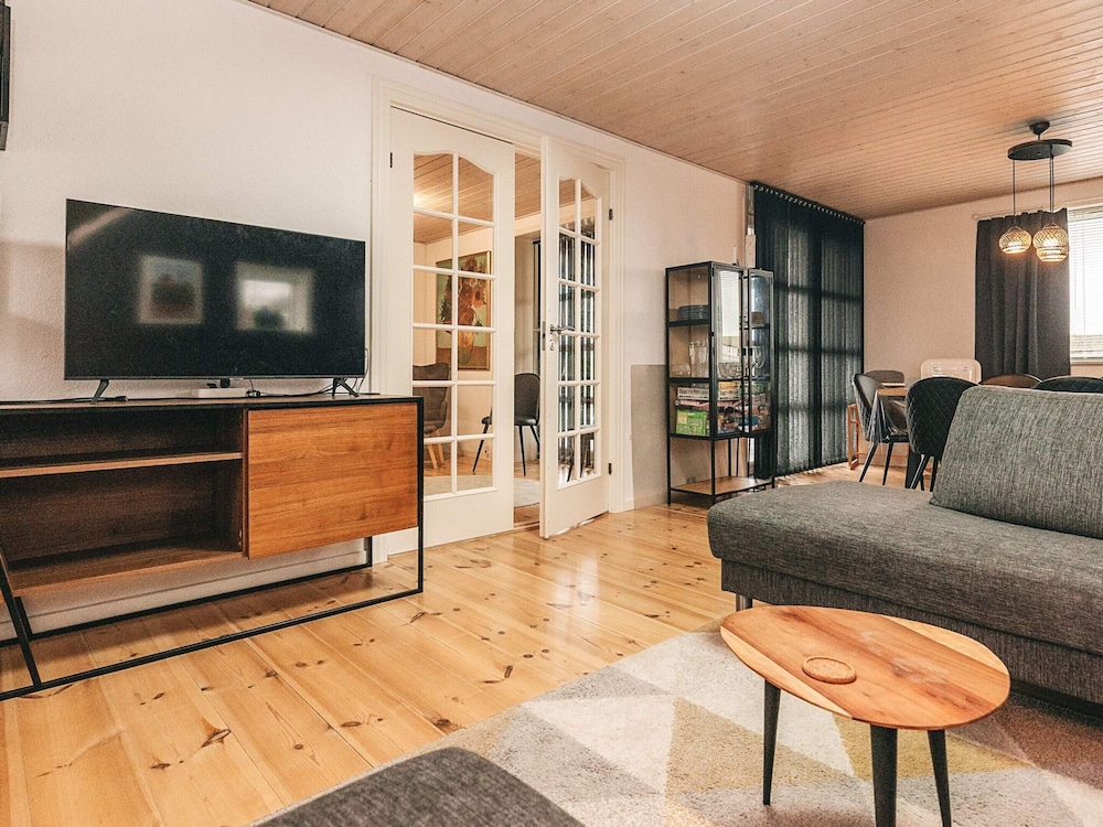 6 Person Holiday Home in Snedsted