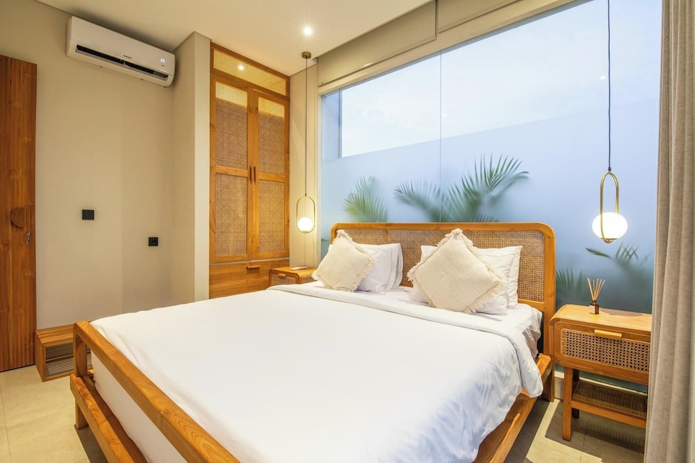 Modern 2BR Villas 5-min Walk to Canggu Beach