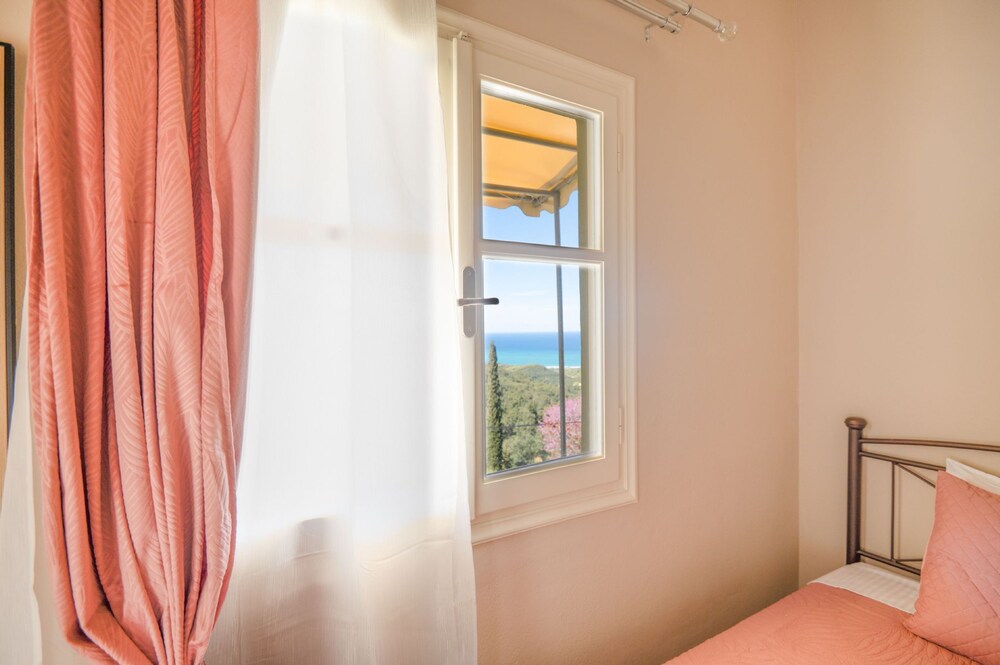 Villa Hercules in Corfu