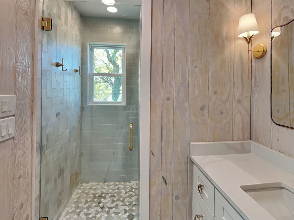 The Hydeaway by Topsail Realty