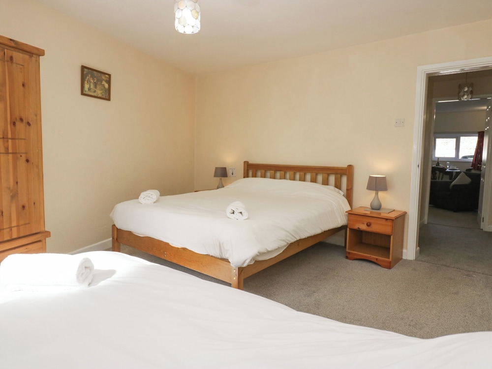Newfield Apartment 2
