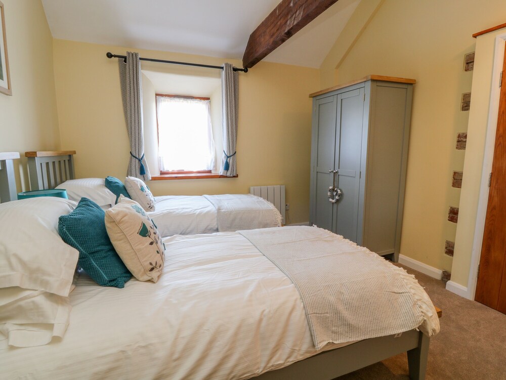 Oak Cottage