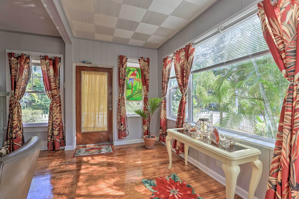 Historic Bradenton Cottage ~ 1 Mi to Downtown view 5