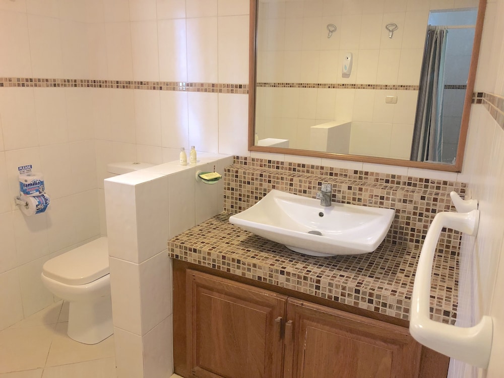 Los Corales Tropical Beach Resort & SPA