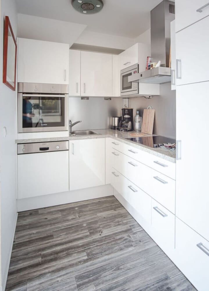 14 Bohler Brise Modern Retreat view 4