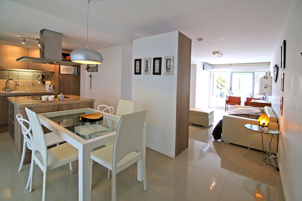 Gala Puerto Apartments