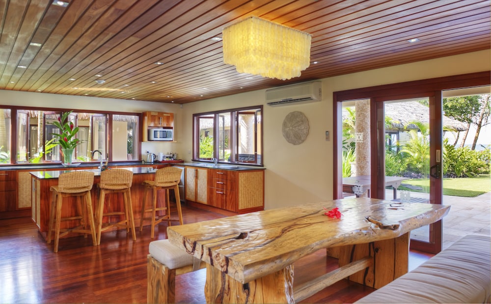 Nanuku Resort Fiji