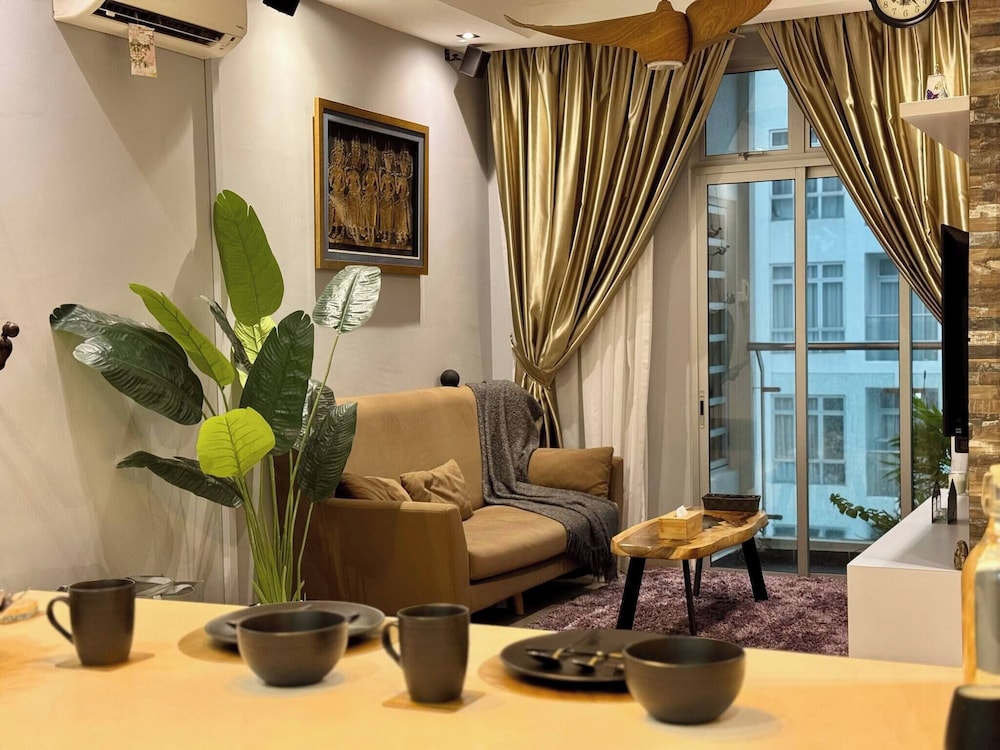 The JB House - A 5 Star Quality Home At Iskandar Puteri