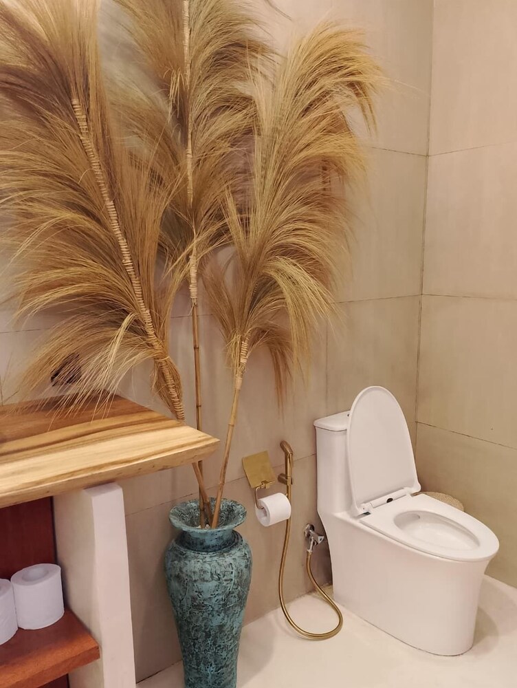 The Hyde Boutique Hotel