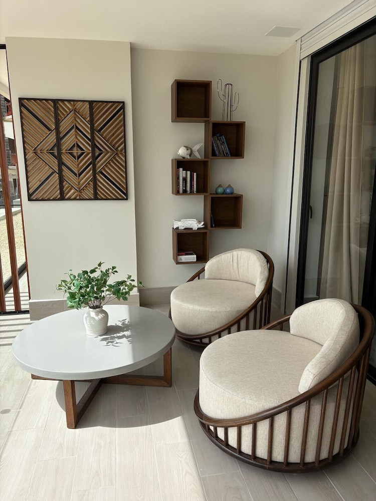 2 Bedrooms 4 Guests Private Terrace Cap Cana