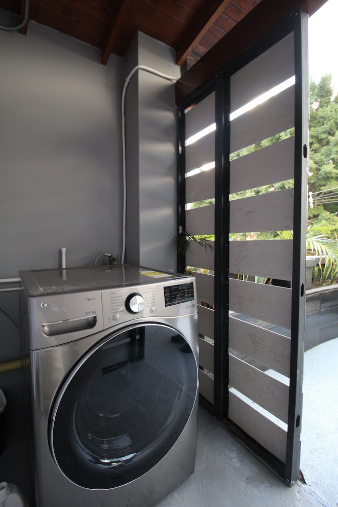 Alojamiento pet-friendly en Medellín, sector Laureles