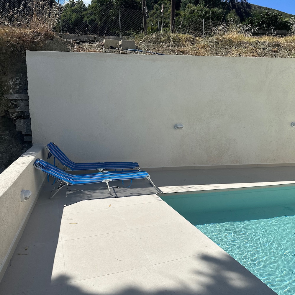 Helen s House at Ratzakli