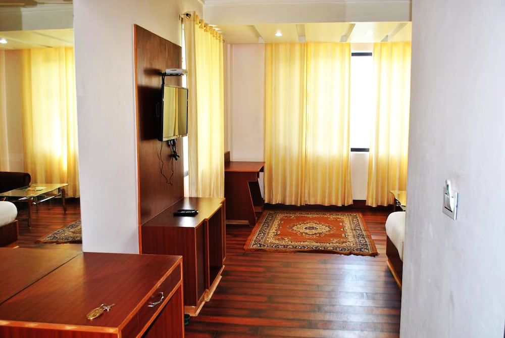 Hotel Natraj International