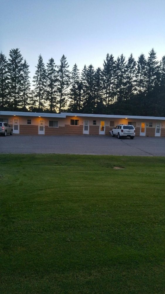 Prairie Motel - Property Image 10