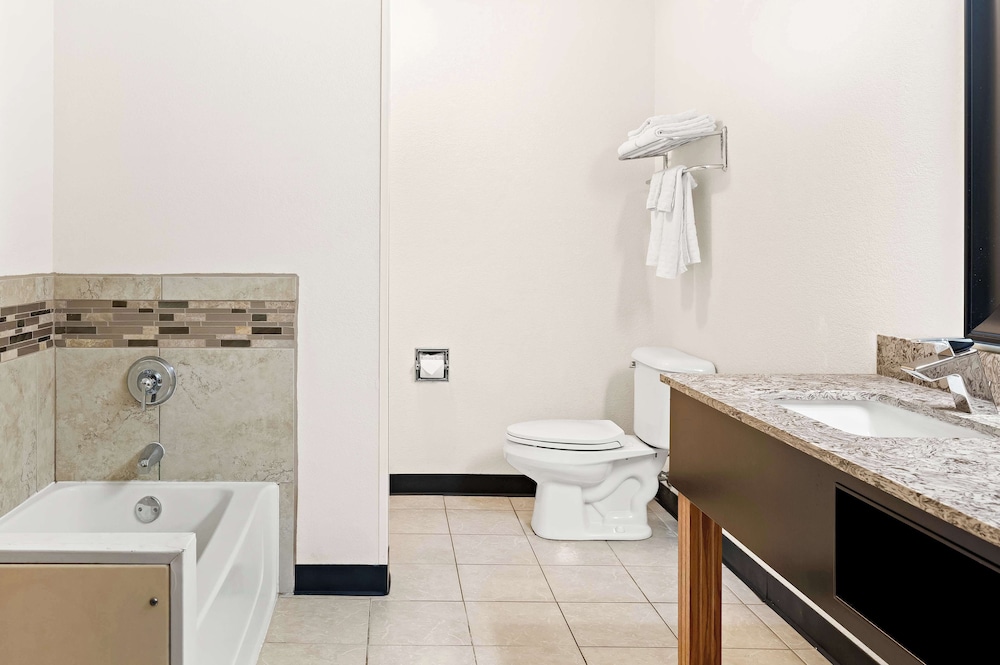 Best Western Monticello Gateway Inn - Property Image 9