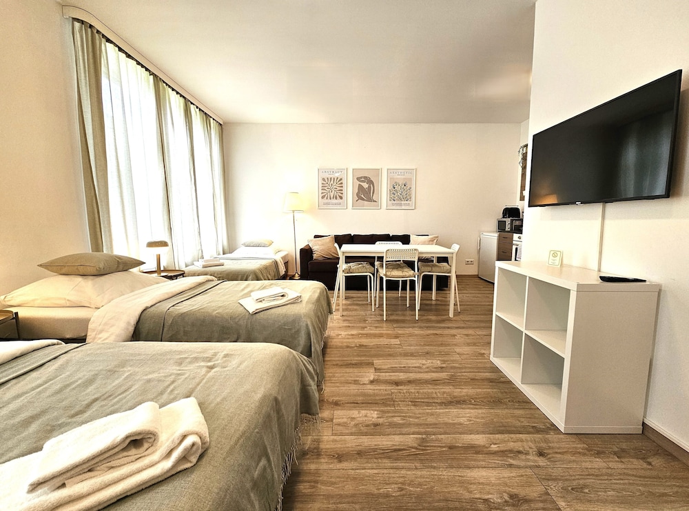 Airport Messe Apartments