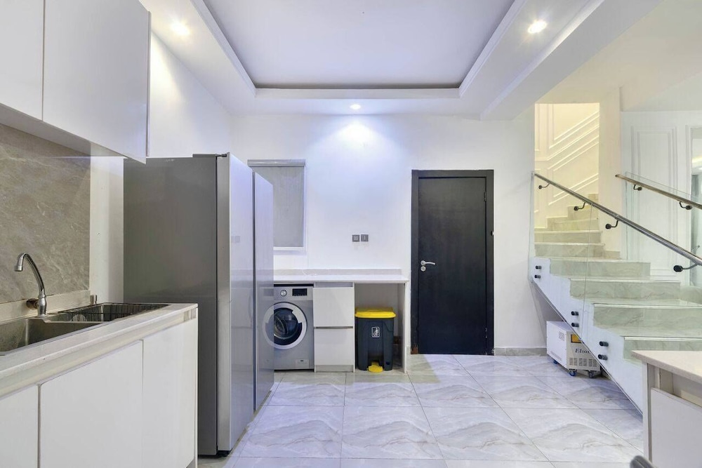 Holbeck Apartment