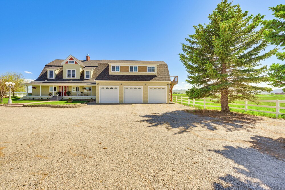 Dillon Ranch Retreat w/ Endless Mountain Views view 2