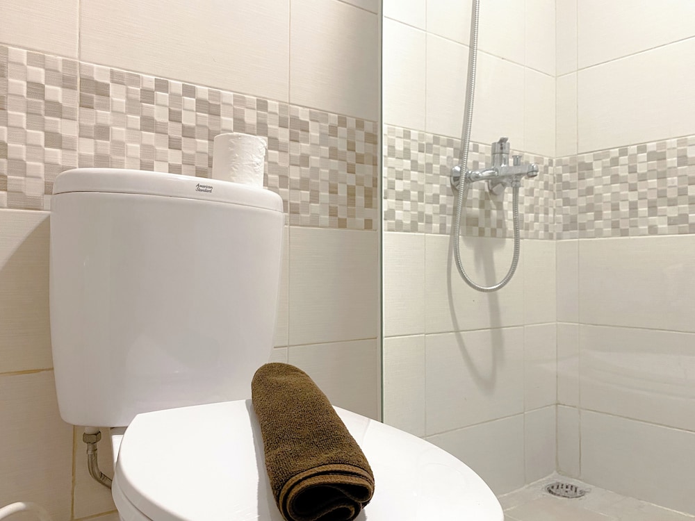 Good Choice And Cozy Studio At Tamansari Iswara Apartment