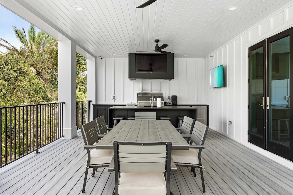 All Decked Out Seagrove by Avantstay Priv Pool+hot Tub, Ocean Views!