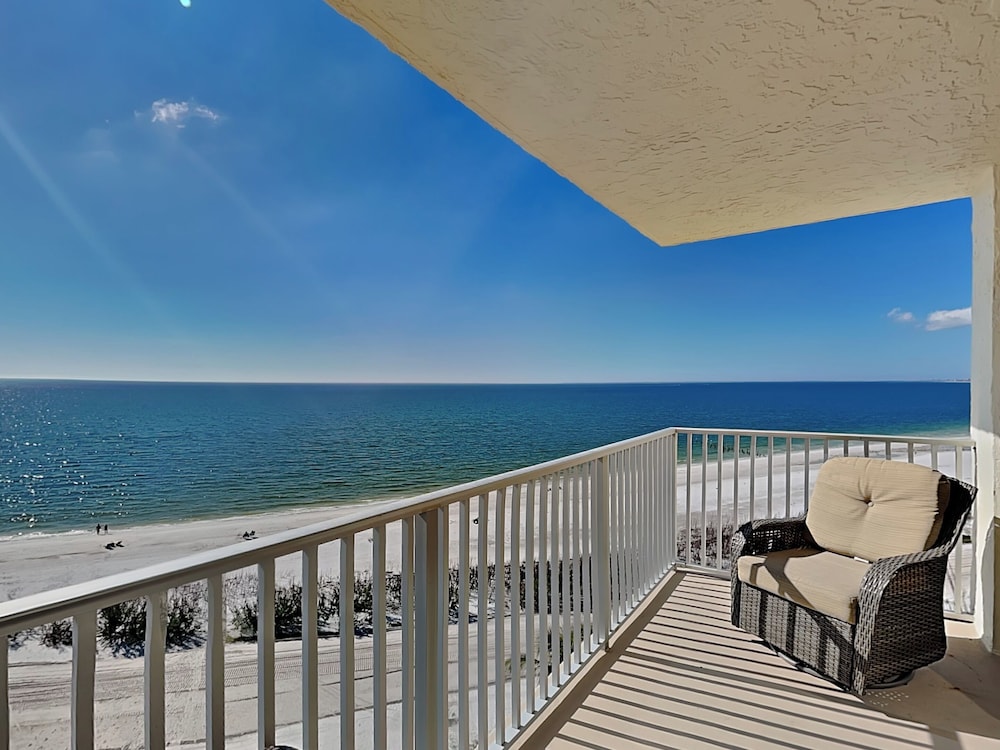 Estero Beach & Tennis 805A by Distinctive Beach Rentals