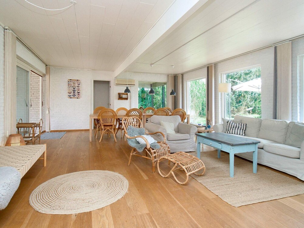 8 Person Holiday Home in Asnaes