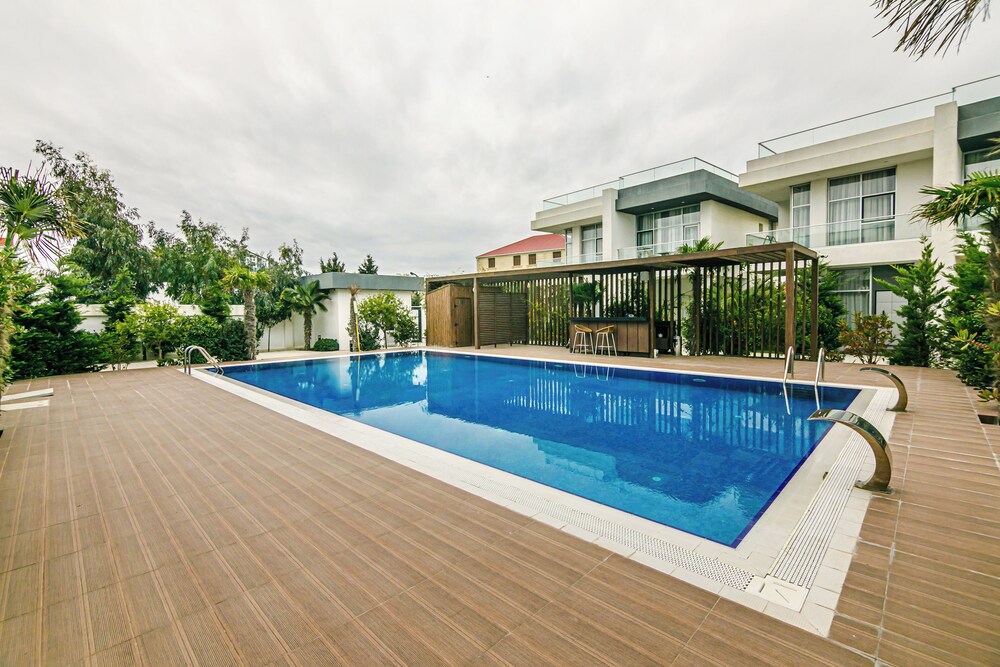 Tiffany Villas Baku