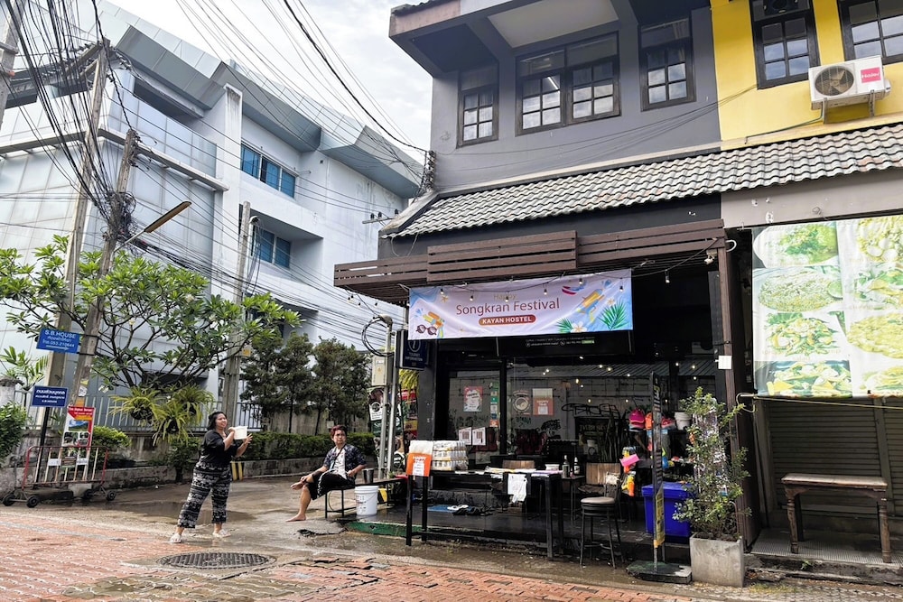 Kayan Hostel