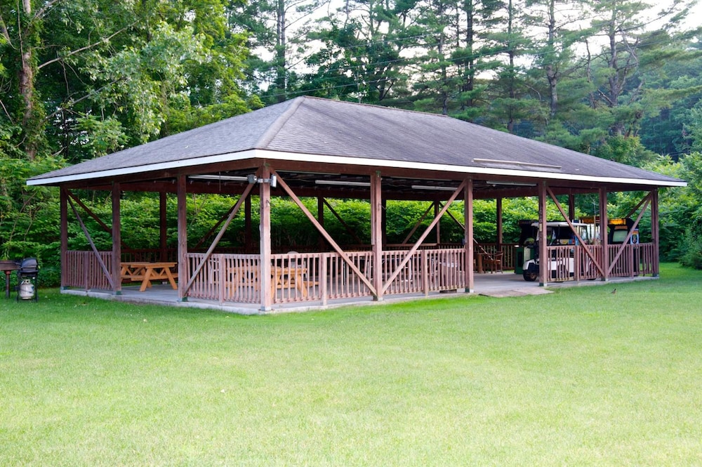 Lyn Aire Motel