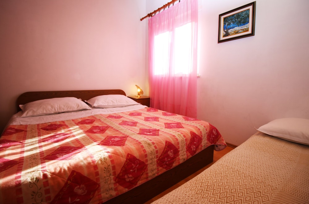 Marvie apartmani view 5