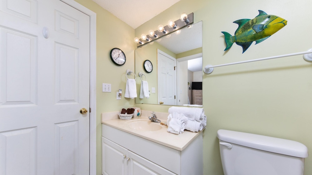 Emerald Key by Southern Vacation Rentals