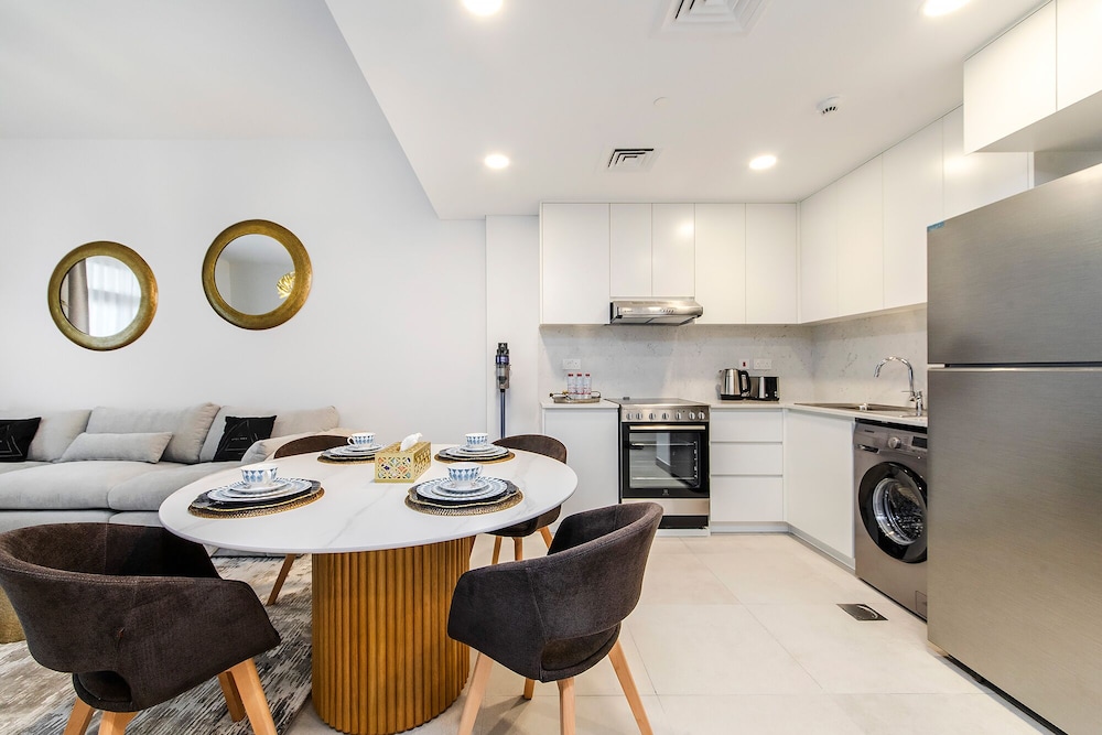 Premium 1BR in Asayel 2