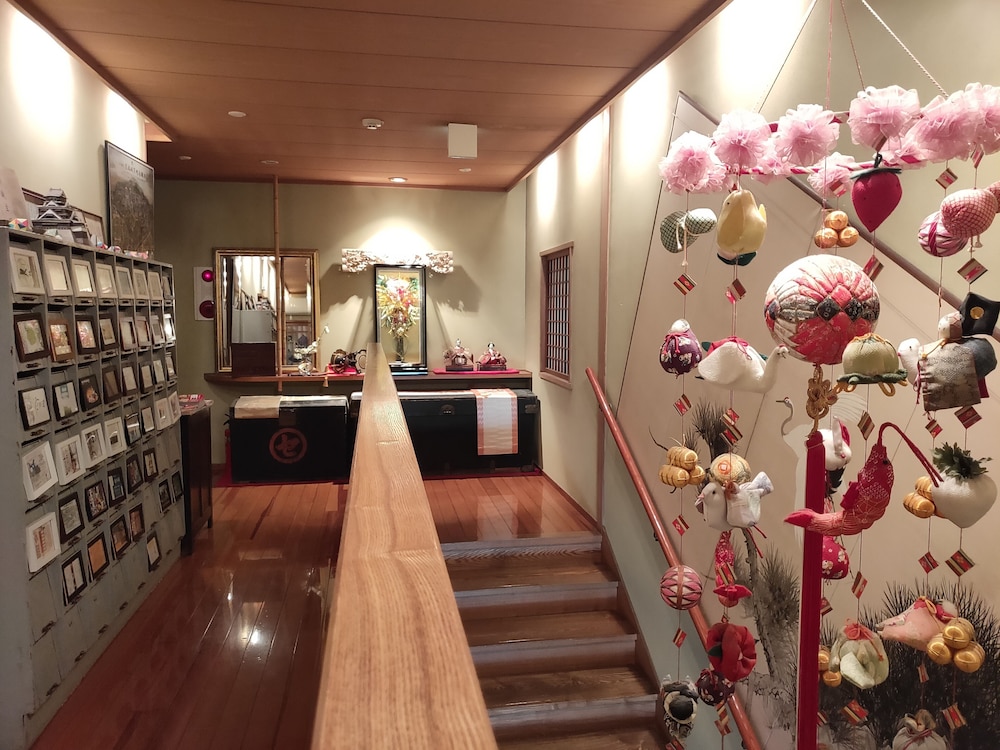 Dyeing and Hostel NAKASHIMAYA - Caters to Women