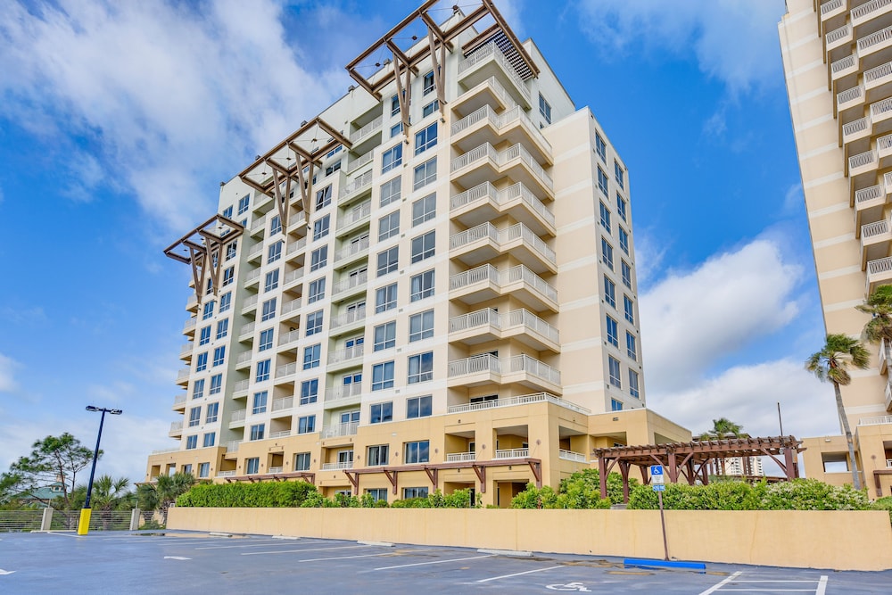 Elegant Destin Condo w/ Ocean Views: Walk to Beach view 4
