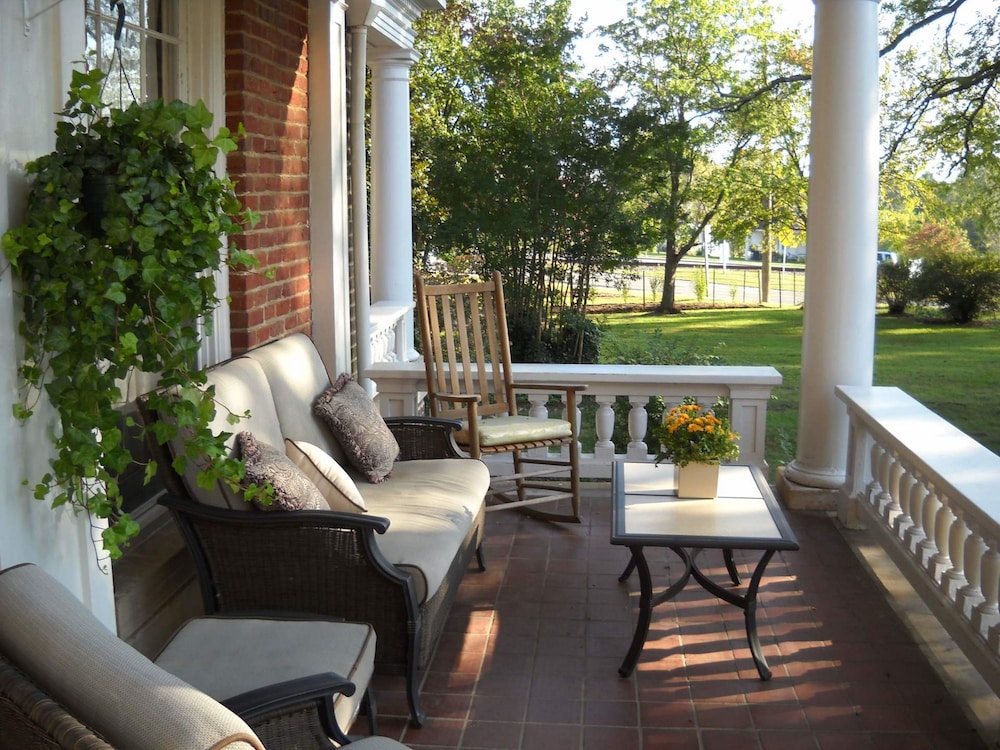 The Boxley Place Inn