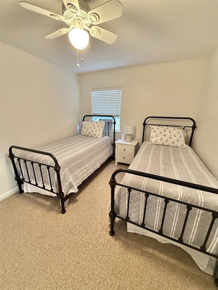 Piper Pines Limit 10 4 Bedroom Home