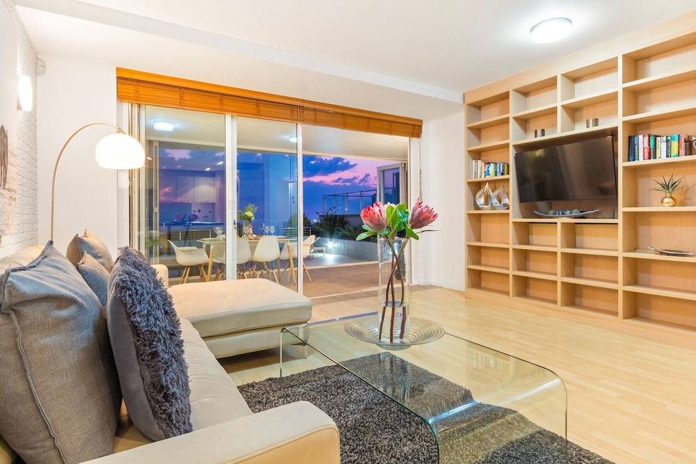 Horizon Bay 103