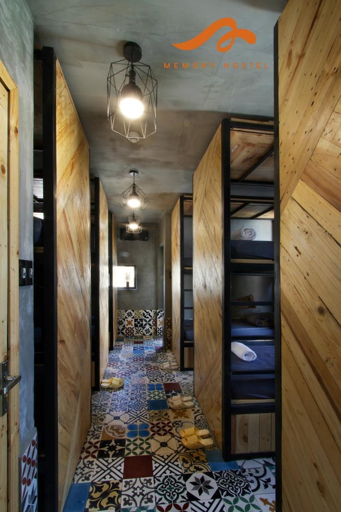 Memory Hostel